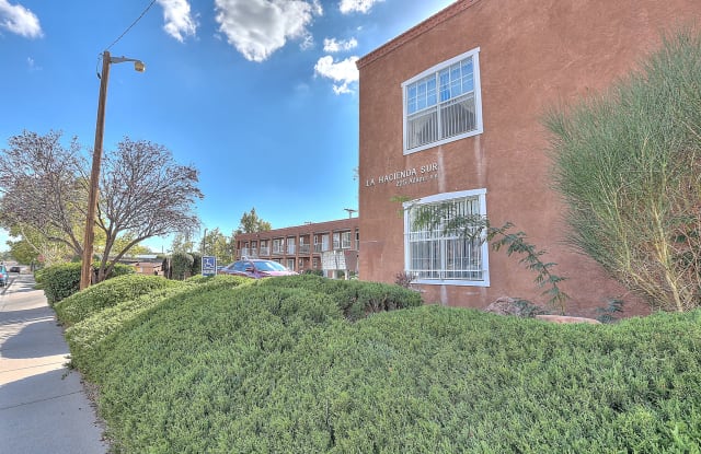 Hacienda Sur Apartments Gallery 3