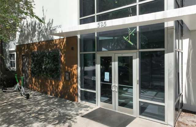525 E JACKSON Street Gallery 2