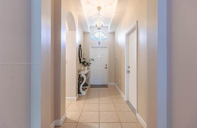 24486 SW 108th Pl Gallery 4