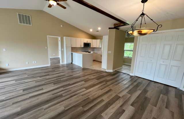 440 Windswept Drive Gallery 2