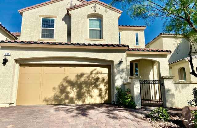 HENDERSON PROPERTY IN CADENCE WITH HARDWOOD FLOORS AND UPGRADES Gallery 1