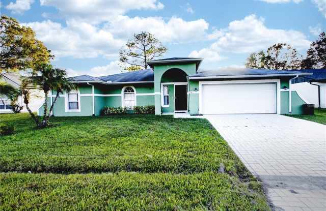742 DEL RIO WAY - 742 Del Rio Way, Poinciana, FL 34758