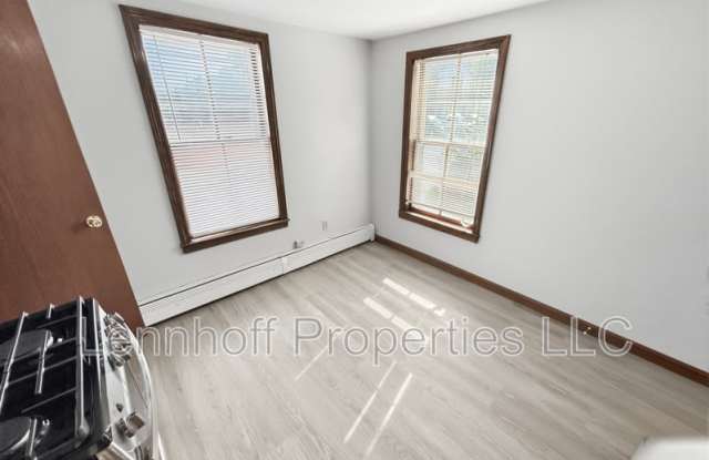 692 Middlesex Street - 2 Gallery 2