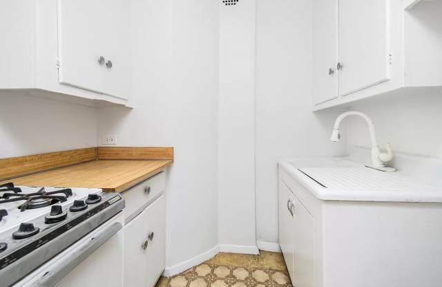 645 W 239th St Apt 3A - 645 West 239th Street, Bronx, NY 10471