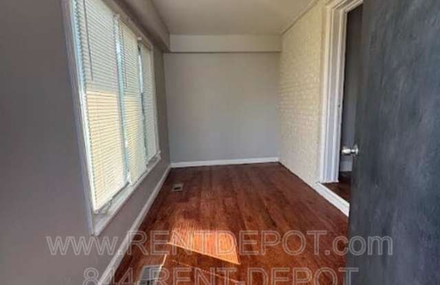 1570 E. Morgan Ave. Gallery 2