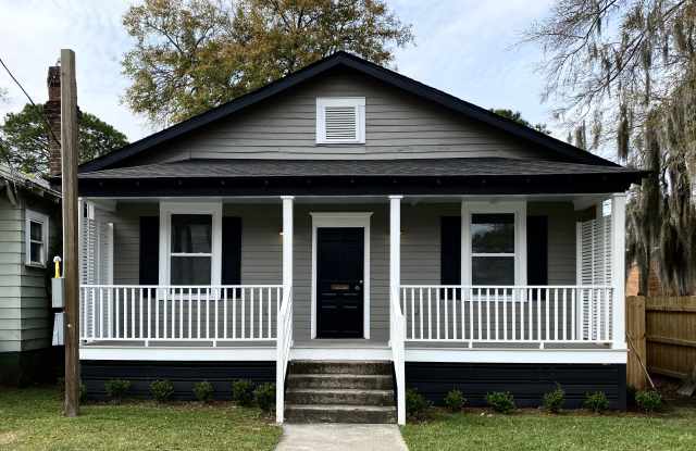 111 W 48th St photos photos