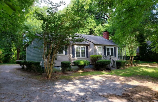 3021 N Main St - 3021 N Main St NW, Kennesaw, GA 30144