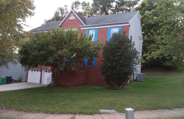 4805 ASHFORD Place Gallery 3