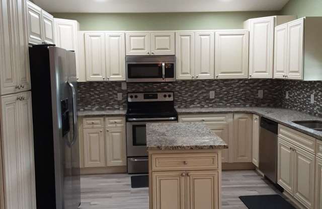 3 bedroom 2 bath Myrtle Beach home in Bent Oak Estates Gallery 4