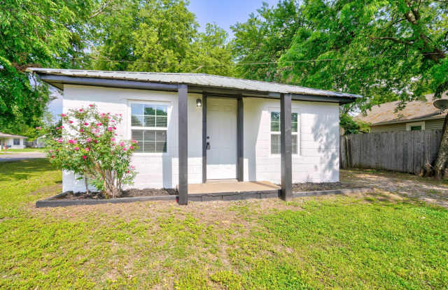 2 bed, 1 bath home in Norman, OK photos photos