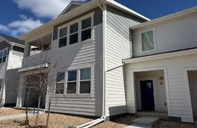 Beautiful Home in Windsor with Internet Included! photos photos