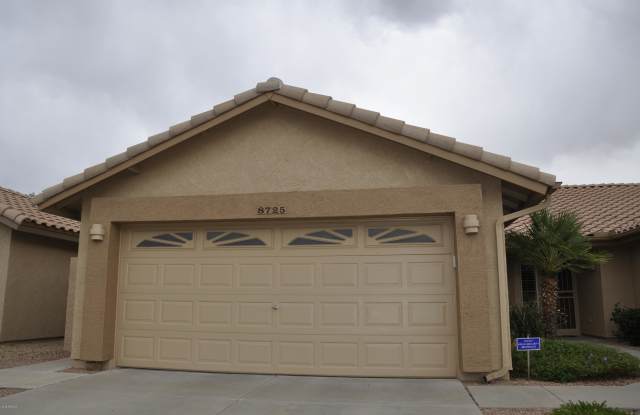 8725 W ESCUDA Drive Gallery 2