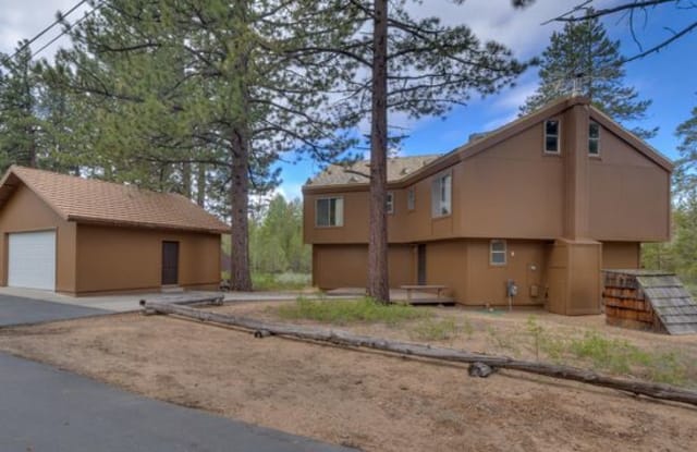 3977 Azure Avenue - 3977 Azure Avenue, South Lake Tahoe, CA 96150