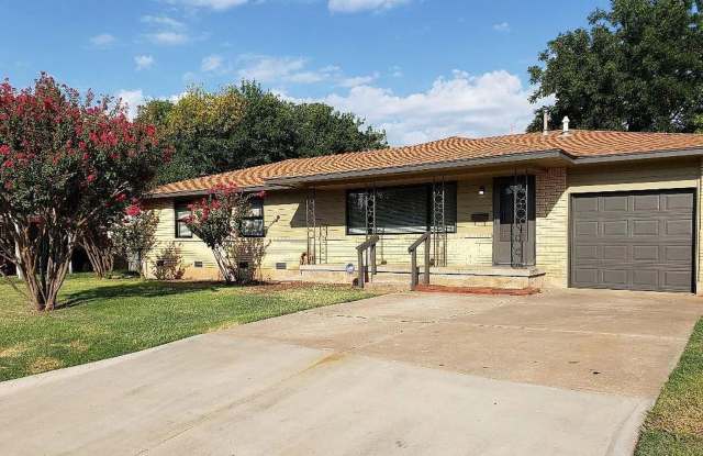 3829 NW Ferris- AVAILABLE NOW! photos photos