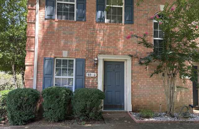 8516 Farmington Blvd - 8516 Farmington Boulevard, Germantown, TN 38139