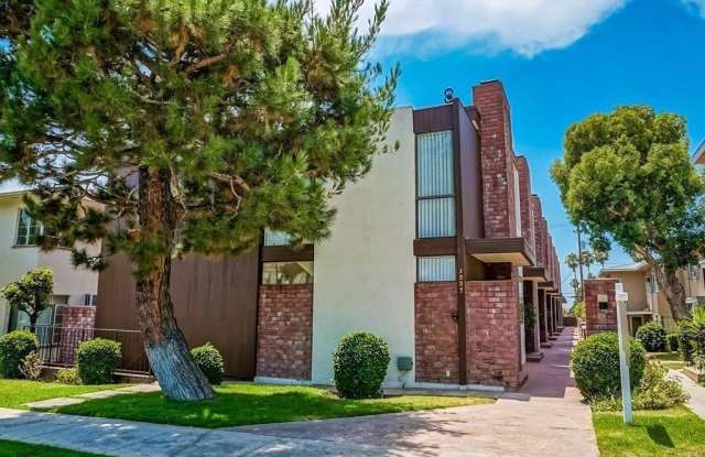 1227 N Brand Boulevard - 1227 North Brand Boulevard, Glendale, CA 91202