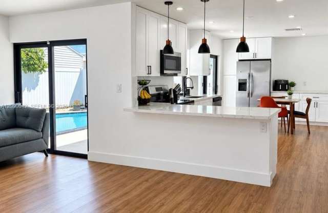 8211 SW 4th Place 1, North Lauderdale, FL 33068 Gallery 3