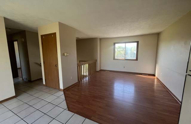 8555 Lake Michigan Drive Gallery 4