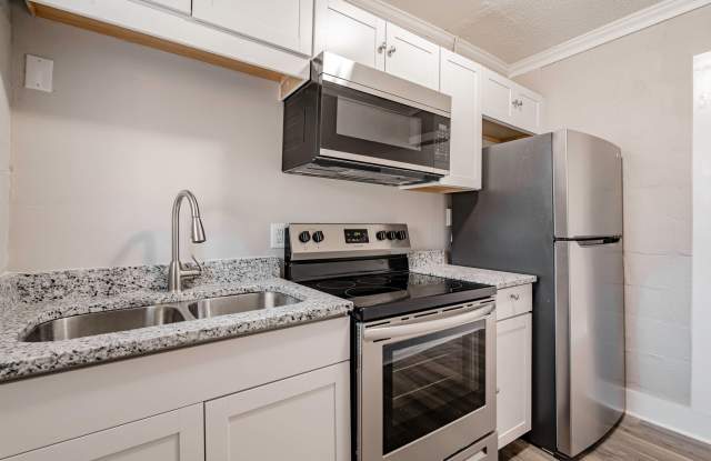 Charming Apartment Downtown Columbia - Housing Vouchers Accepted! photos photos