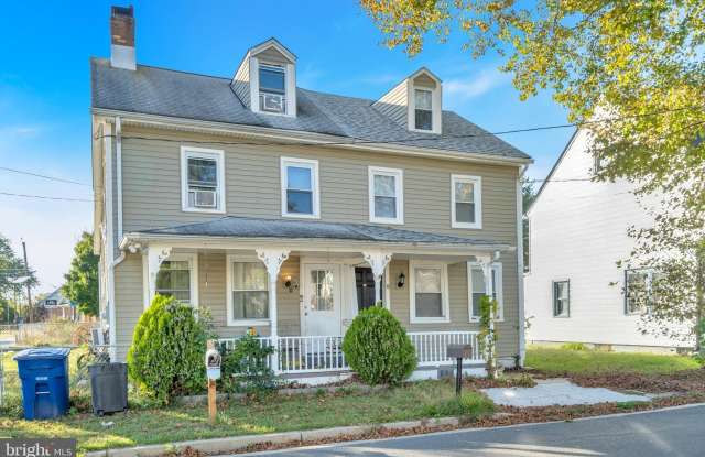19 PLEASANT Street photos photos