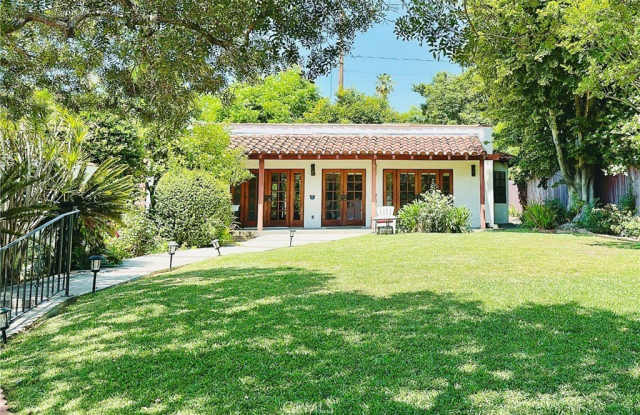 2051 Fair Oaks Avenue photos photos