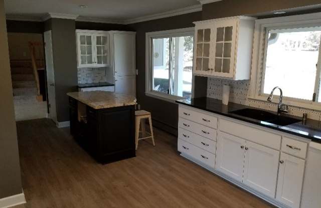 13385 Kenmar Ct Gallery 3