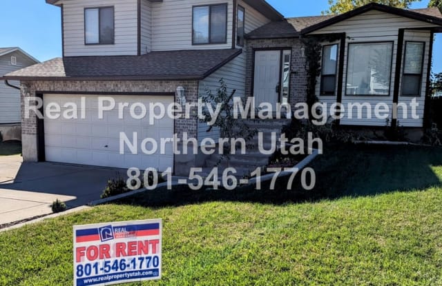 2315 NORTH 1075 EAST - 2315 North 1075 East, Layton, UT 84040