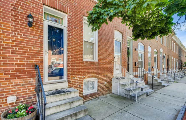 Charming 3 Bedroom/2.5 Bathroom Townhome with Finished Basement in Canton, MD! photos photos