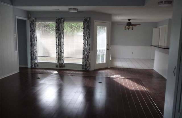 16323 LAUDER Lane Gallery 2
