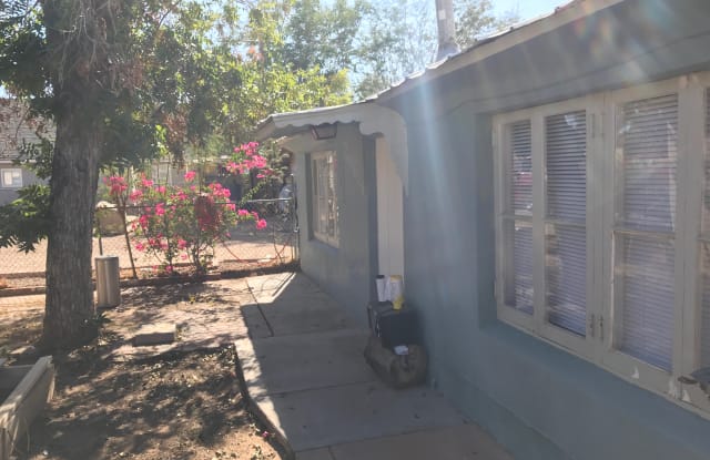 146 S Sirrine - 146 South Sirrine, Mesa, AZ 85210