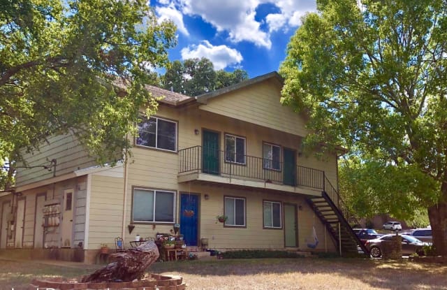 114 Lady Bird Unit #4 - 114 Lady Bird Lane, San Marcos, TX 78666