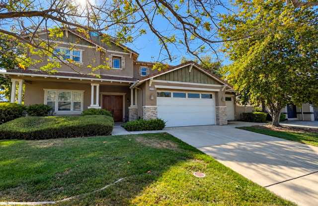 4 bed, 3 bath in Corona CA! Gallery 3