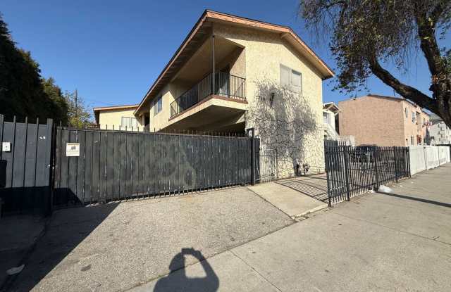 R05-111-MF photos photos