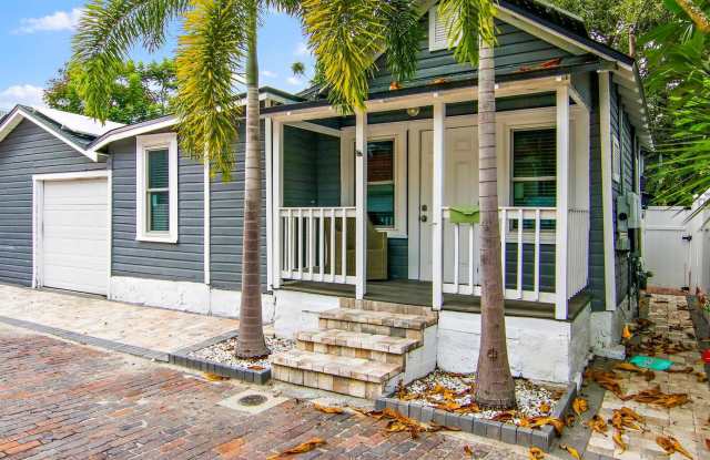336 9TH AVENUE NE - 336 9th Avenue Northeast, St. Petersburg, FL 33701