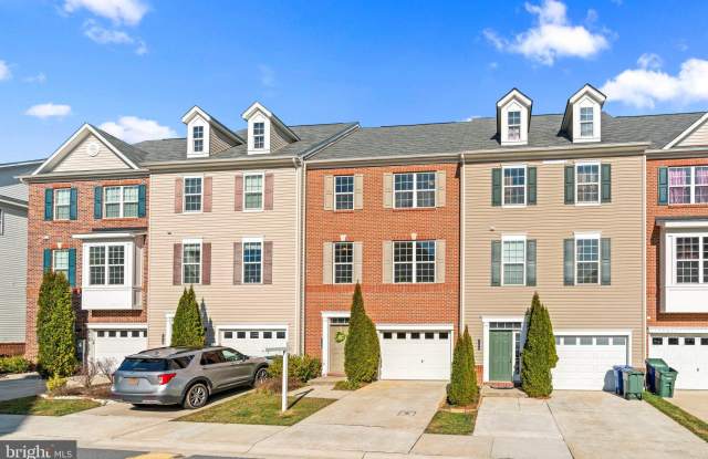 7808 TAGGART COURT Gallery 2