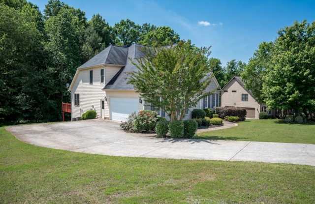 4820 Magnolia Creek Drive Gallery 2