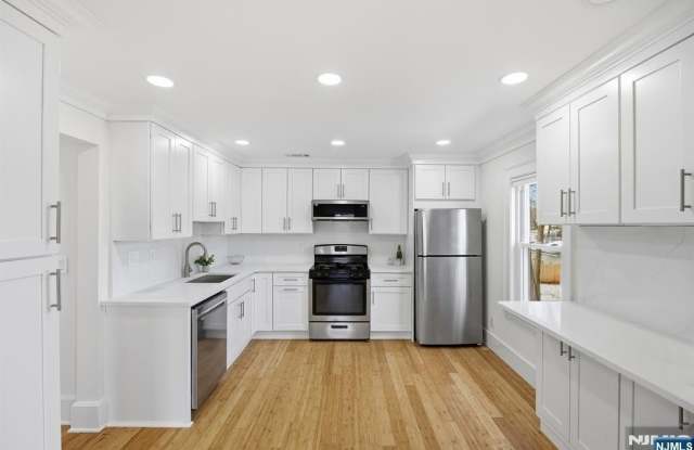 136 7th Avenue photos photos