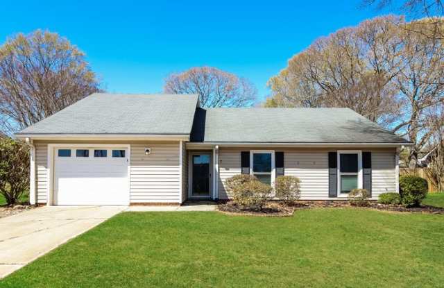 7 Poppy Meadow Lane - 7 Poppy Meadow Lane, Five Forks, SC 29681