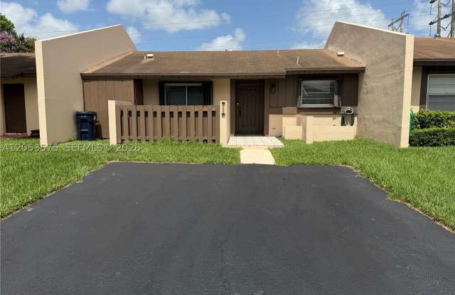 11002 SW 125th Ct Gallery 3