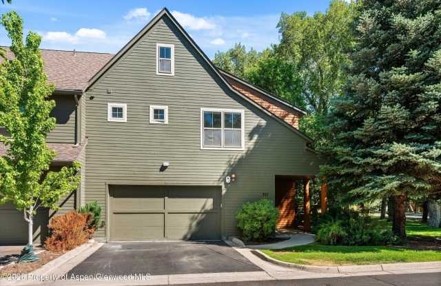 711 Evans Court Gallery 2