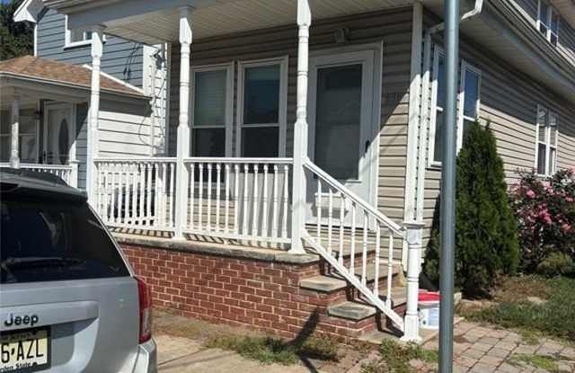 939 Meacham Avenue photos photos