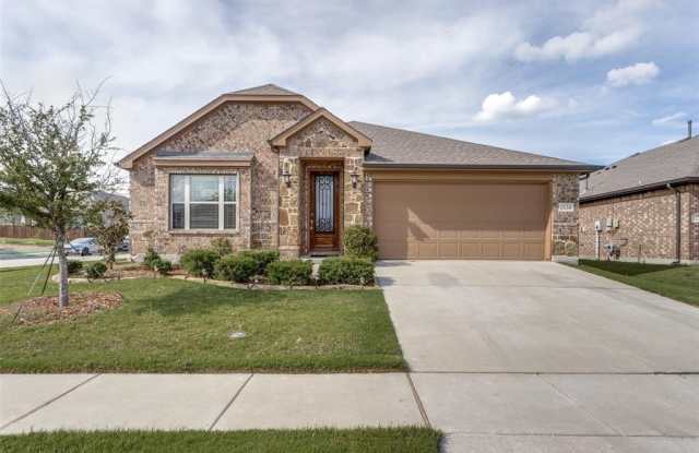 1124 Fulbourne Drive photos photos