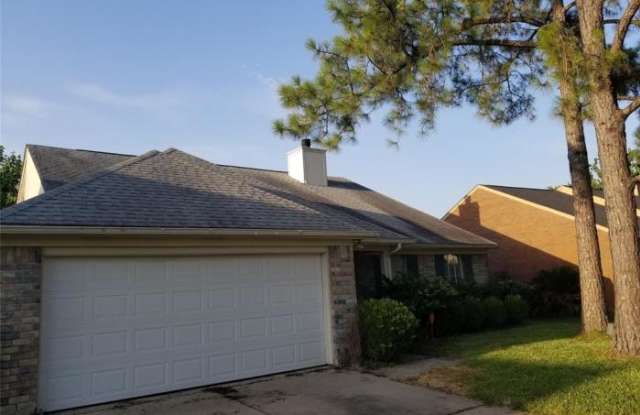 1702 Kriswood Drive Gallery 4