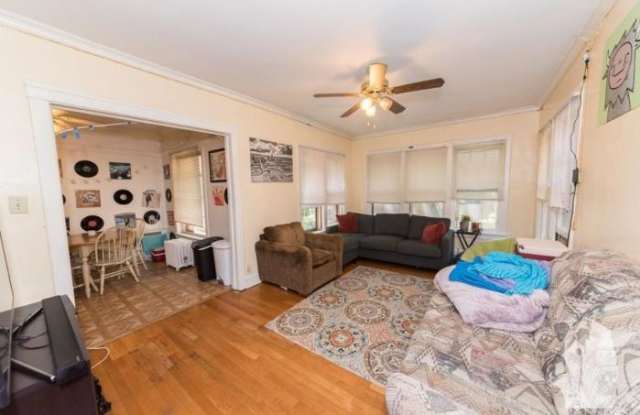 6651 N Newgard - 6651 North Newgard Avenue, Chicago, IL 60626