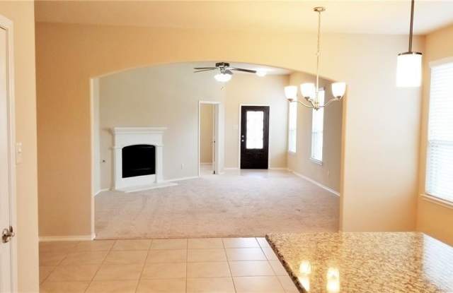 212 Rustic Oak Lane Gallery 3