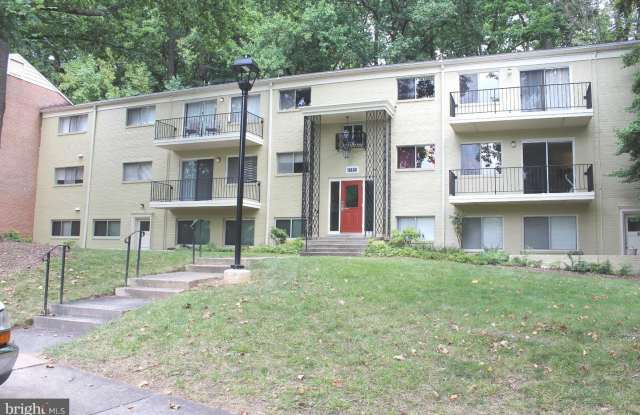10690 WEYMOUTH ST #W-103 - 10690 Weymouth Street, North Bethesda, MD 20814