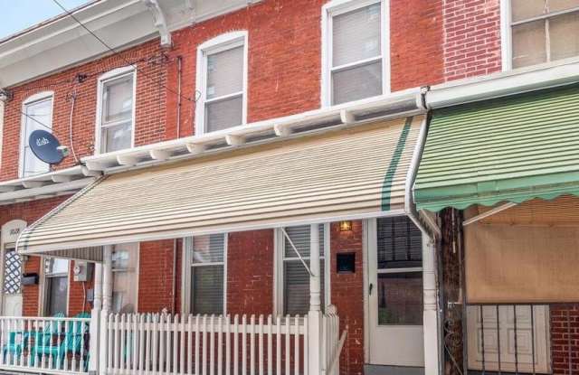1026 N DUPONT ST photos photos