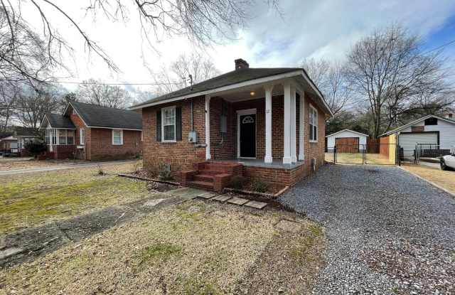 Nice 1/1 House in Celanese- $995 - 12 Dogwood Street Northeast, Floyd County, GA 30161