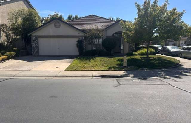 Beautiful Stanford Ranch Charmer Gallery 1