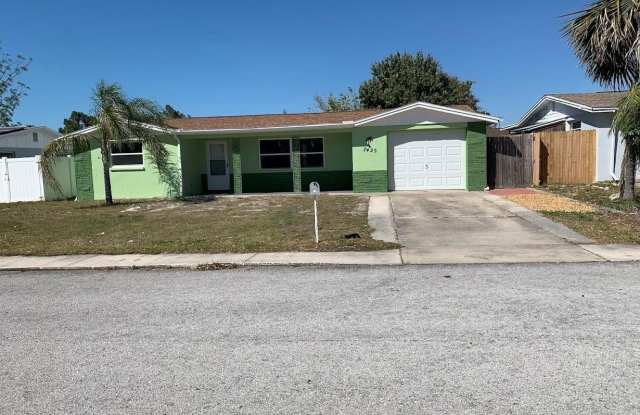 7425 ABALONE DRIVE photos photos